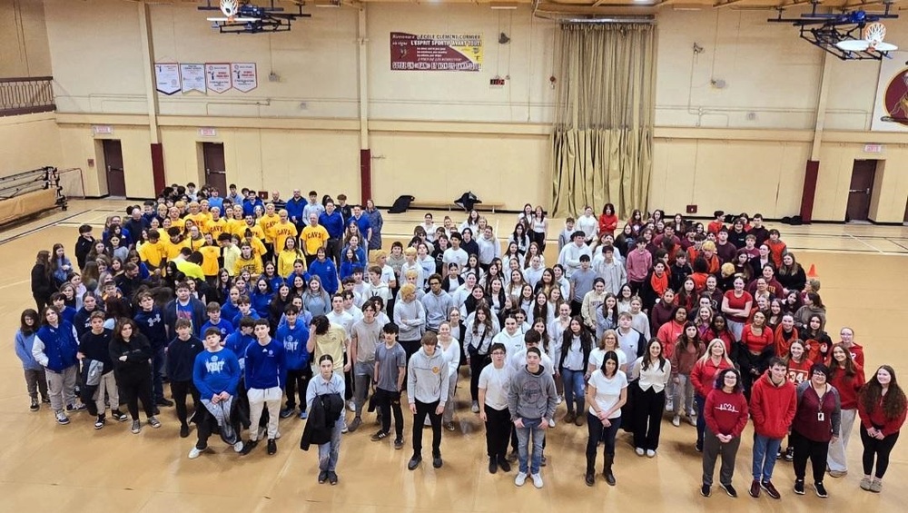 Drapeau acadien humain 1