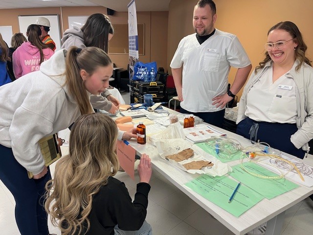 Mini salon carrières pour les élèves de la 9e année